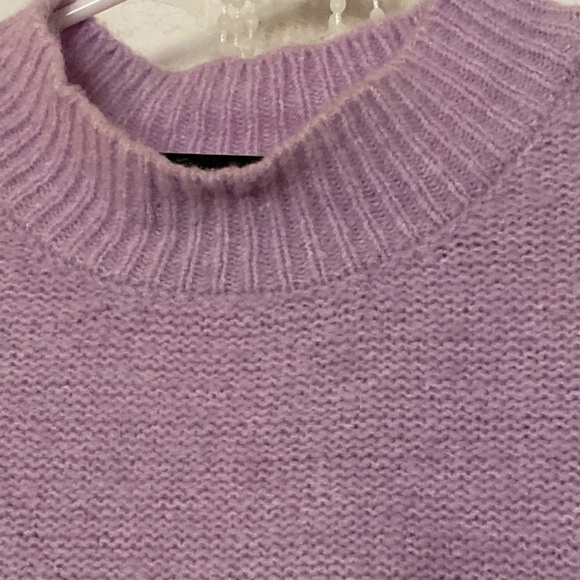 Lilac Ruffle Sleeve Sweater in sz M 6/8 - Picture 3 of 8